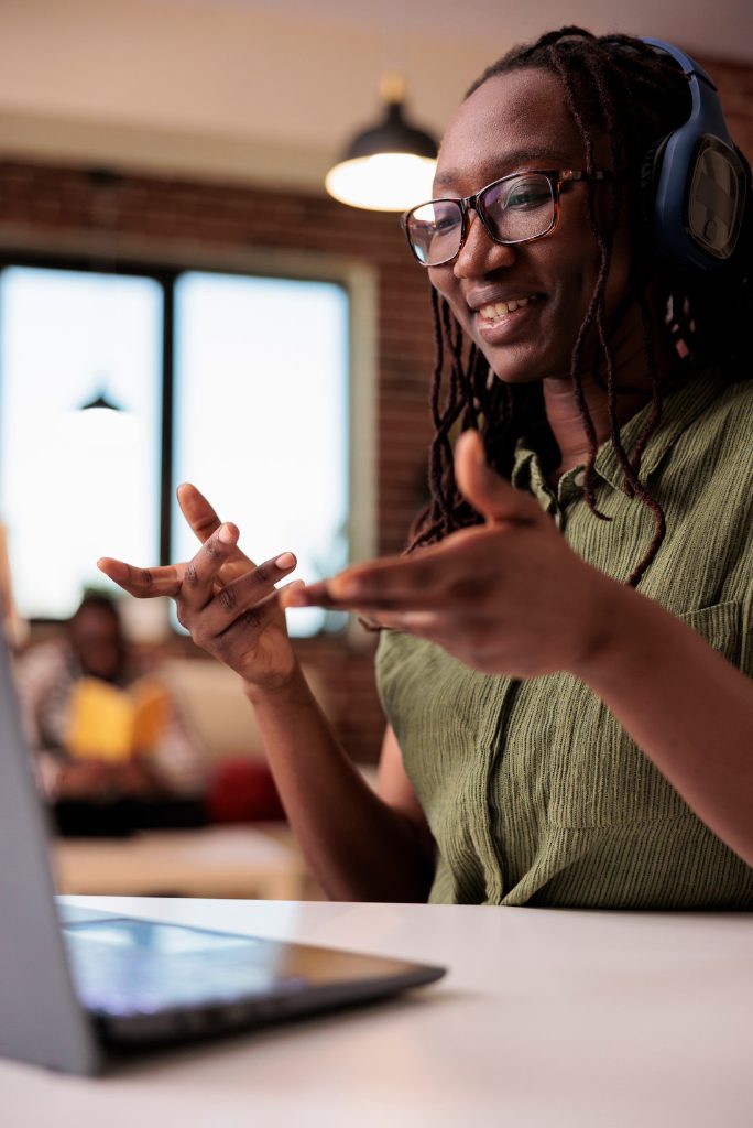 DYS Messaging Cohort_6 african american women on a zoom call working on your website messaging and content